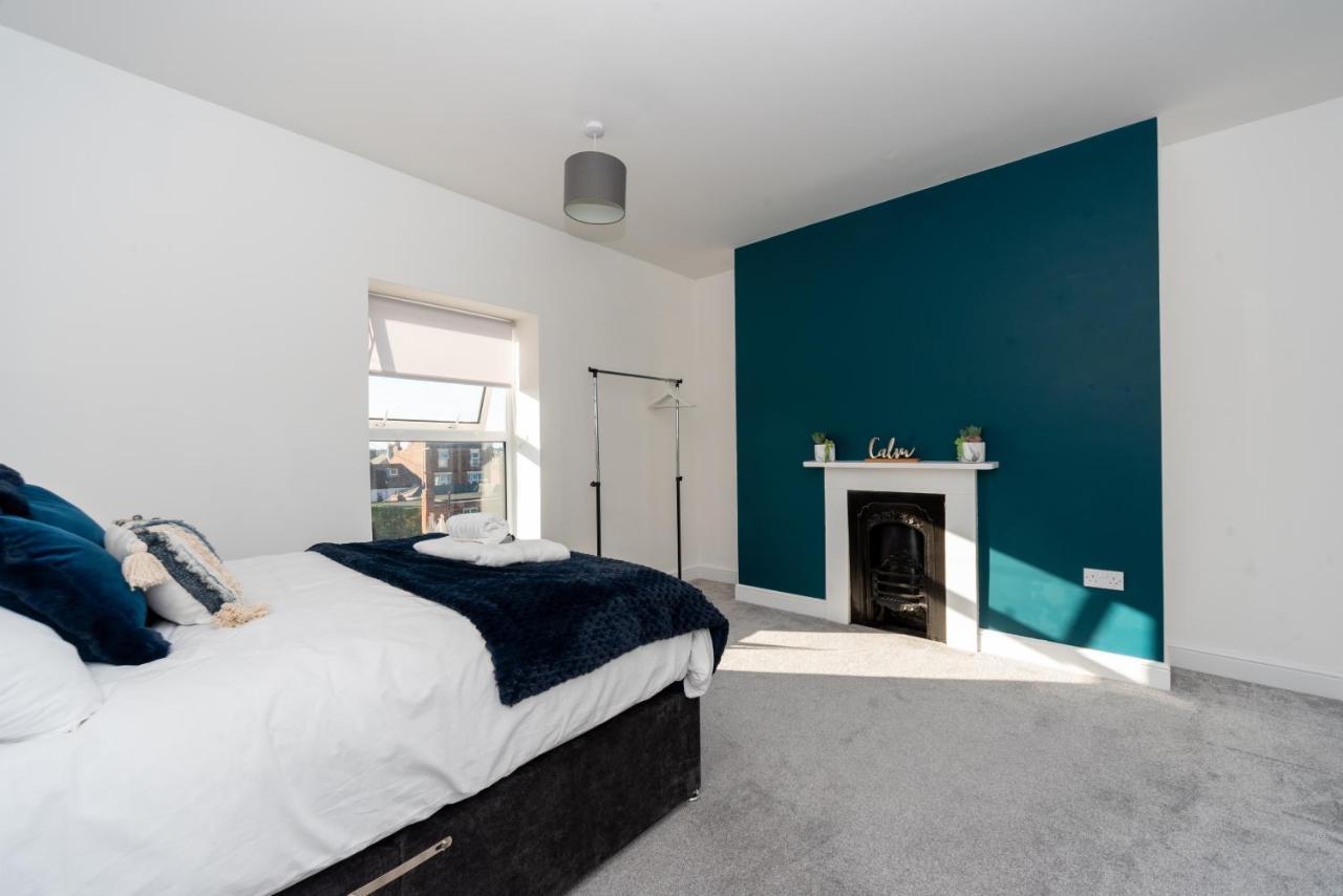 Sea Views Modern Two Bedroom Apartment Lowestoft Bagian luar foto