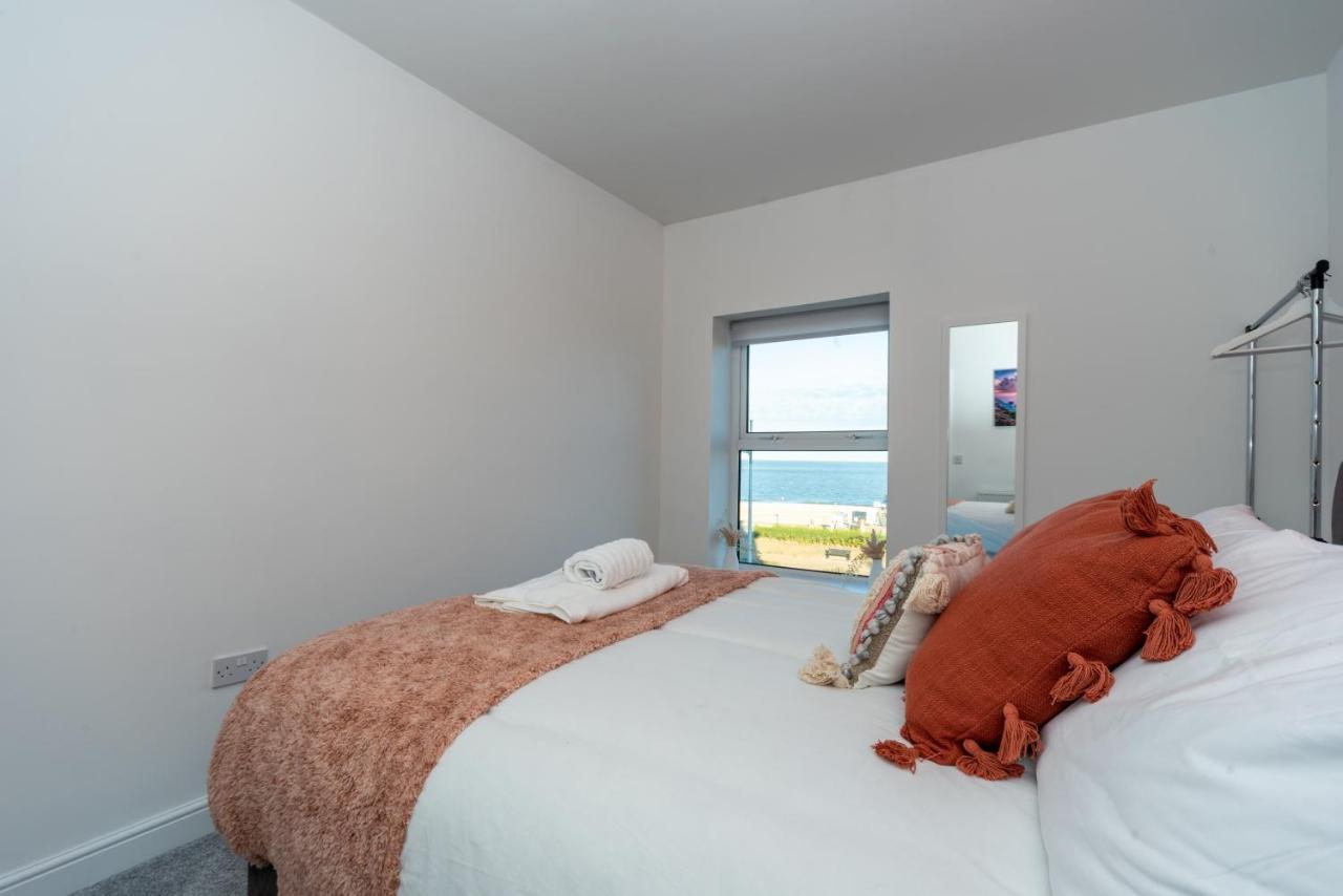 Sea Views Modern Two Bedroom Apartment Lowestoft Bagian luar foto