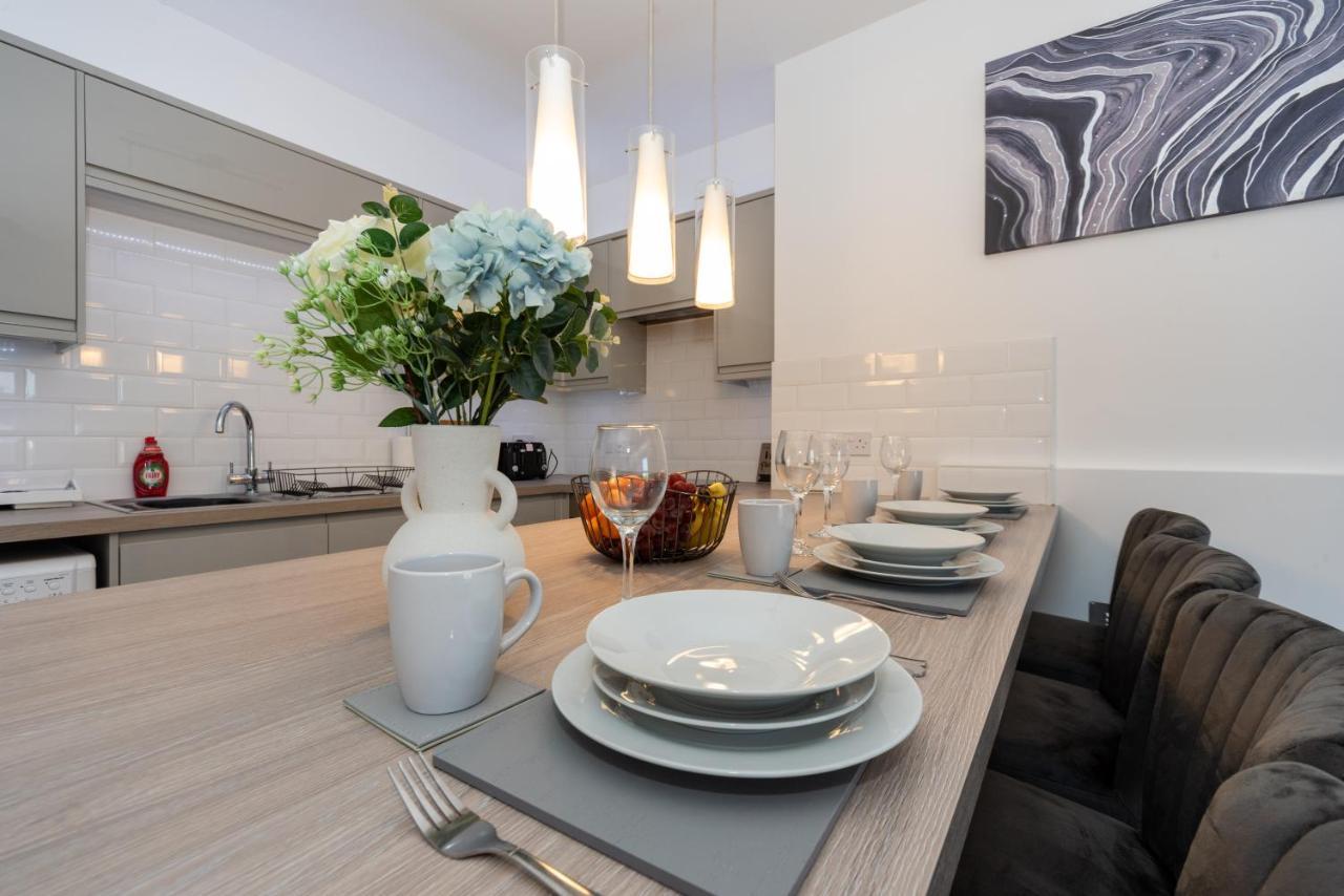 Sea Views Modern Two Bedroom Apartment Lowestoft Bagian luar foto